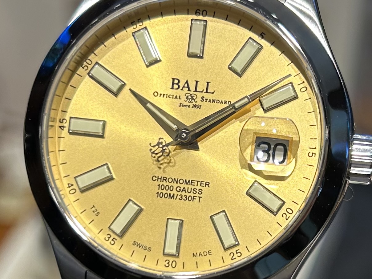 ボールウォッチ マーベライト クロノメーター 40 ゴールドカラー文字盤